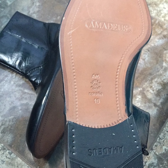 Black zip-up boots - Picture 4 of 4